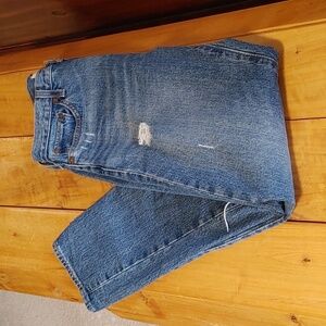 Women's Levis Red Tab Distressed Wedgie Straight Leg Jeans